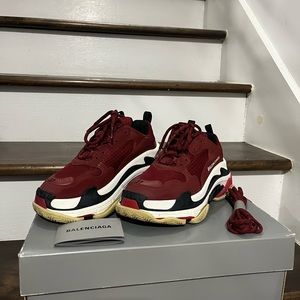 Stylish Triple S Leather and Mesh Trainers!